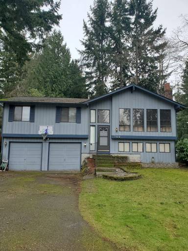 Main picture of 760 NE Pinecrest Dr
