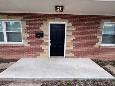 Main picture of 625 Fernwood St