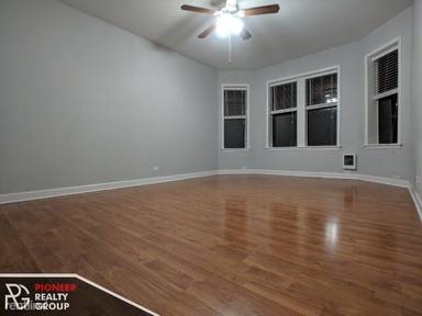 Main picture of 3631 W Dickens Ave