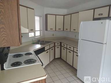 Main picture of 1 Braddock Ln
