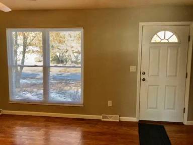 Main picture of 205 Avalon Dr
