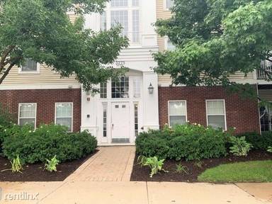 Main picture of 3275 Stratford Ct