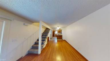 Main picture of 2976 Warwick Loop