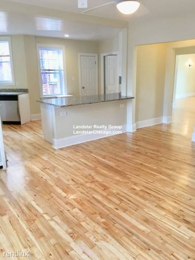 Main picture of 525 W Cornelia Ave