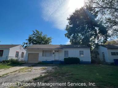 Main picture of 1333 N Irvington Ave