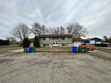 Main picture of 4718 N Campbell Rd