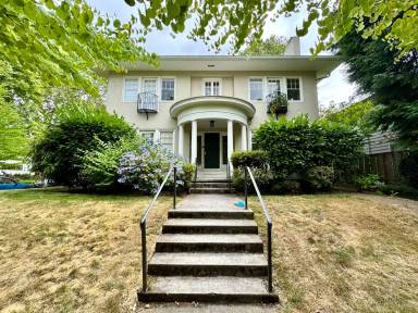 Main picture of 1834 NE Hancock St
