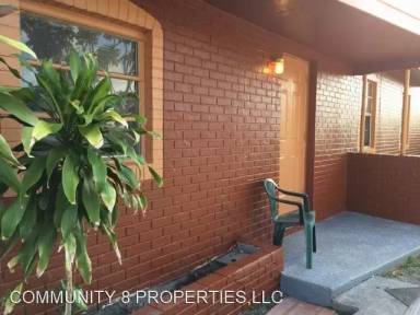 Main picture of 1413 NW 11th Pl
