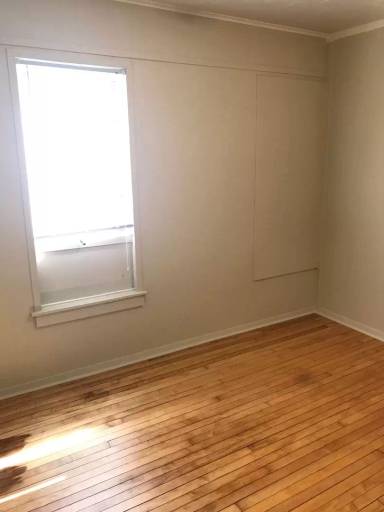 Main picture of 728 Scott Ave