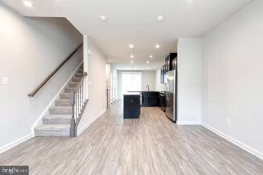 Main picture of 1438 Strahorn Rd