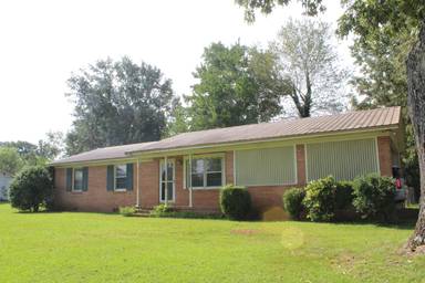 Main picture of 4100 Greenbrier Dear Rd