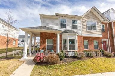 Main picture of 7370 Pebble Lake Dr