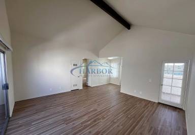 Main picture of 4567 West 159th Street