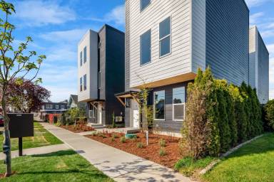 Main picture of 3618 McKinley Ave