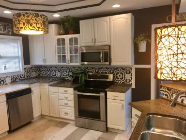 Main picture of 614 W 30th St