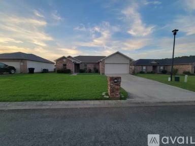 Main picture of 22 Apricot Dr