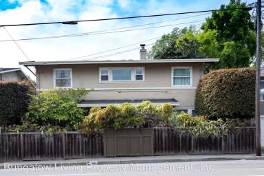 Main picture of 5985 Claremont Ave