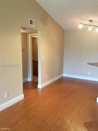 Main picture of 12870 Vista Isles Dr