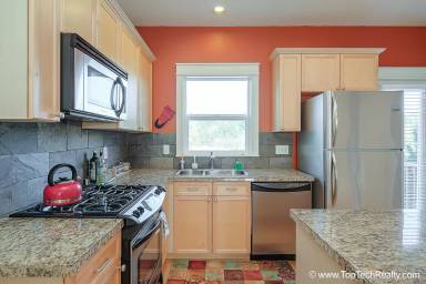 Main picture of 5141 SW Shattuck Rd