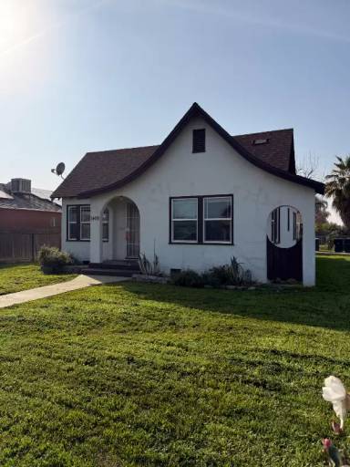 Main picture of 1409 N Divisadero St