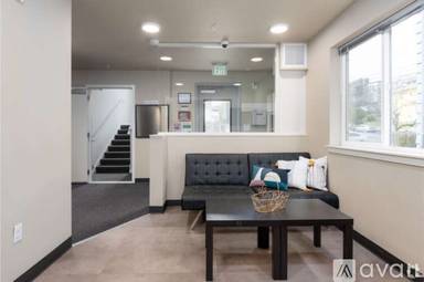 Main picture of Aubrey Studios
