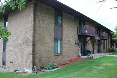Main picture of 217 W 12th St
