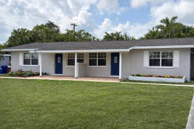 Main picture of 1924 Coronado Rd