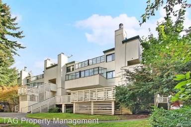 Main picture of 1017 156th Ave NE
