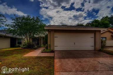 Main picture of 1032 Weathered Wood Cir