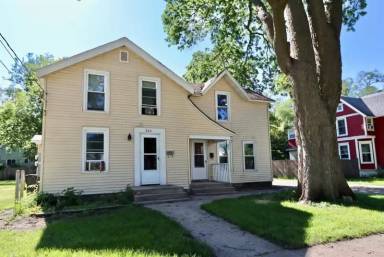 Main picture of 842 Vine St