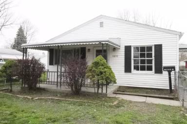 Main picture of 3652 Dixie Dr