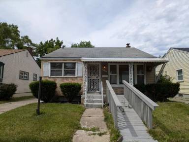 Main picture of 8720 Pembroke Ave