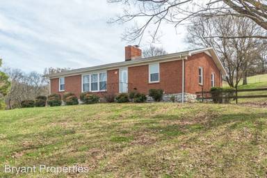 Main picture of 652 Dobbins Pike