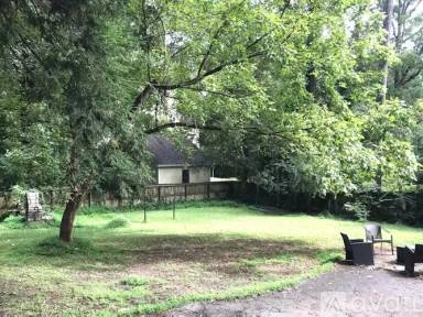 Main picture of 2165 Collins Dr NW