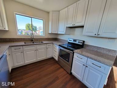 Main picture of 2626 78th Ave