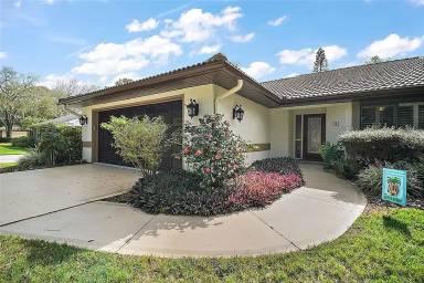 Main picture of 102 Cedar Way