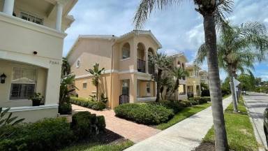 Main picture of 7677 Bergamo Ave