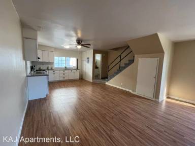 Main picture of 6939 Hazeltine Ave