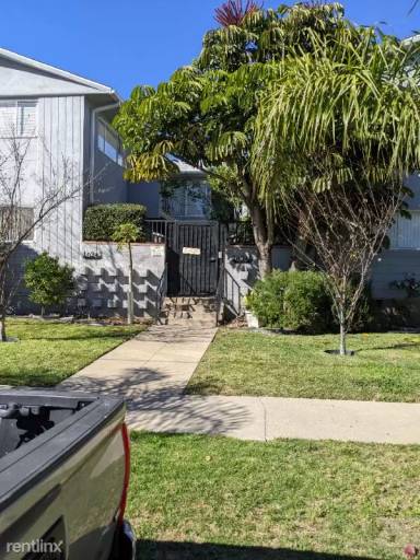 Main picture of 10941 National Blvd