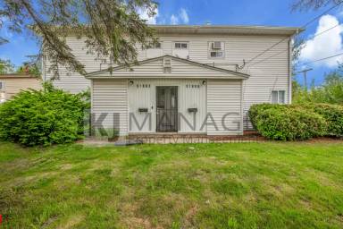 Main picture of 31865 Bay Ct
