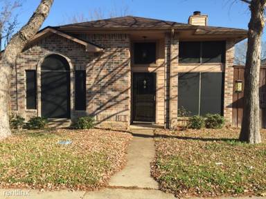 Main picture of 542 Oxbow St