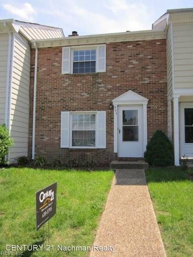 Main picture of 903 Brigantine Ct