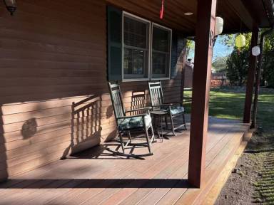 Main picture of 8 Hillside Rd