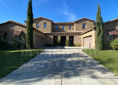 Main picture of 27466 Saint Andrews Ln