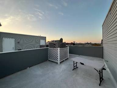 Main picture of 924 Mount Vernon St