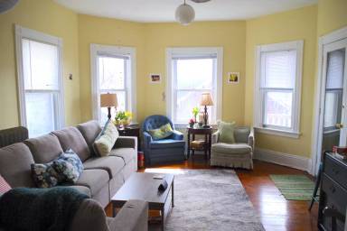Main picture of 27 Brighton St