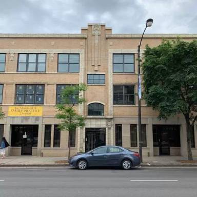 Main picture of 2327 W Chicago Ave