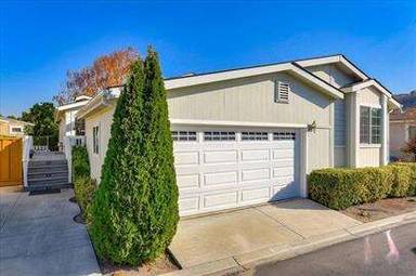 Main picture of 574 Mill Pond Dr