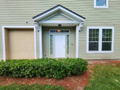 Main picture of 8627 Victoria Falls Dr