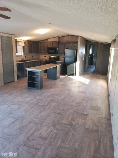 Main picture of Gulf Stream Manor MHC